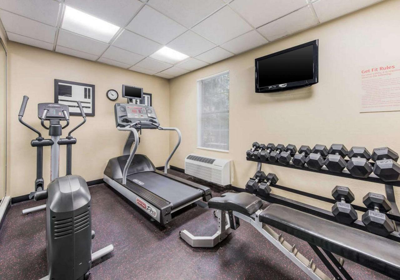 Birch Hills Suites - Blue Ash Luaran gambar