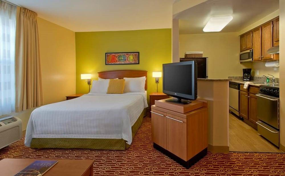 Birch Hills Suites - Blue Ash Luaran gambar