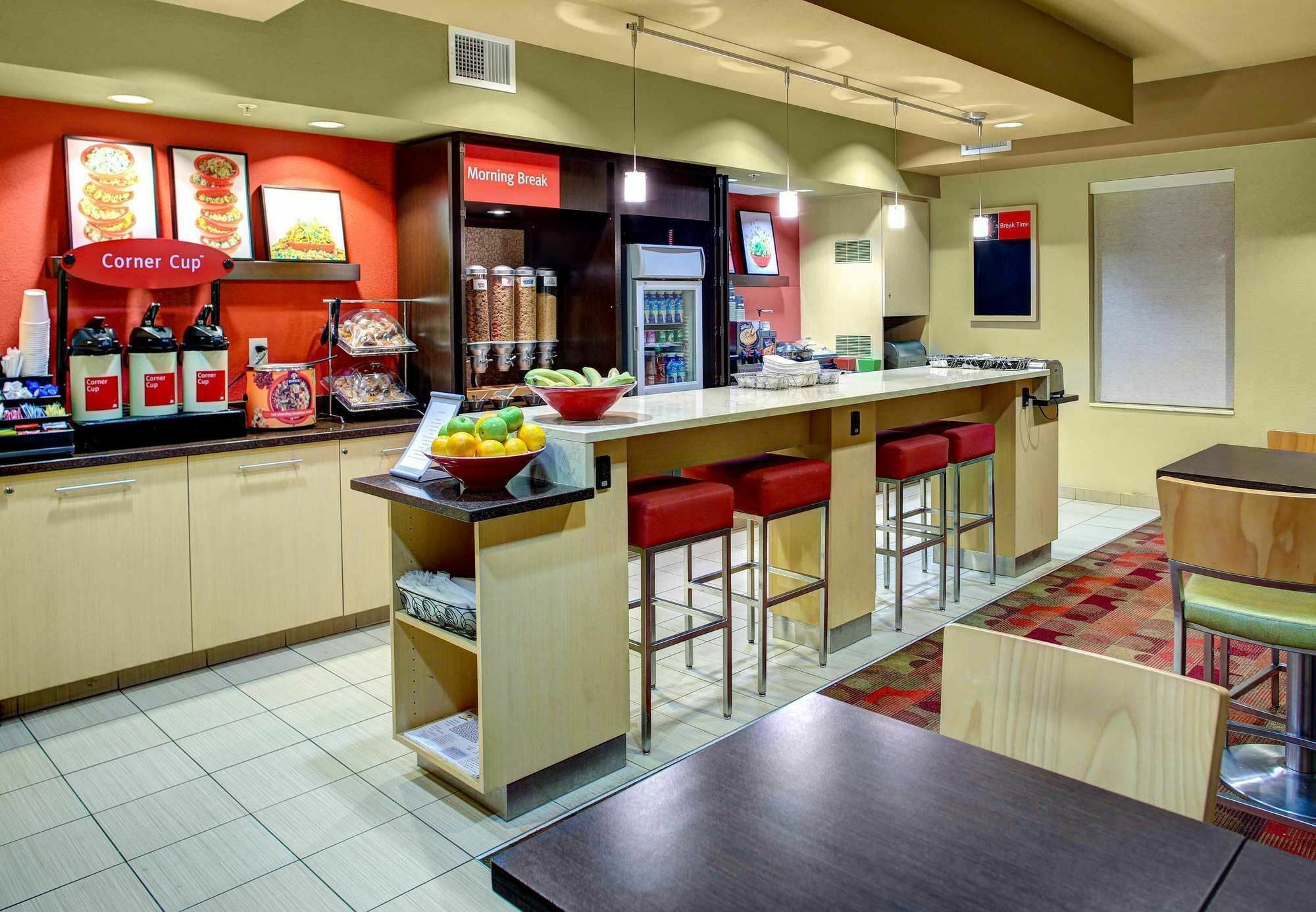 Birch Hills Suites - Blue Ash Luaran gambar